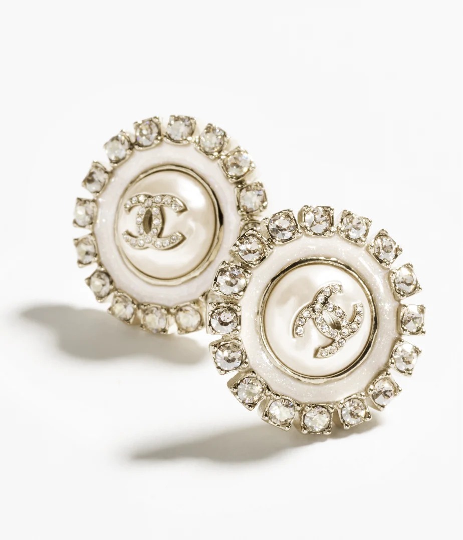 《24A》どんなコーデにも♪【CHANEL】シャネル ピアス