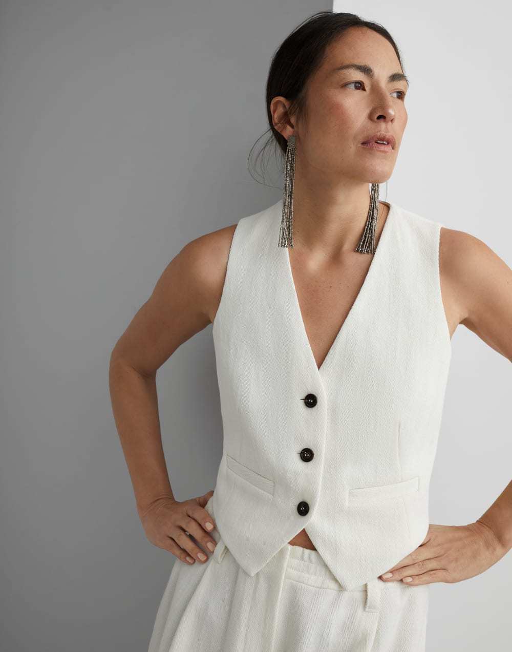 《送料無料》 BRUNELLO CUCINELLI chevron waistcoat w monili