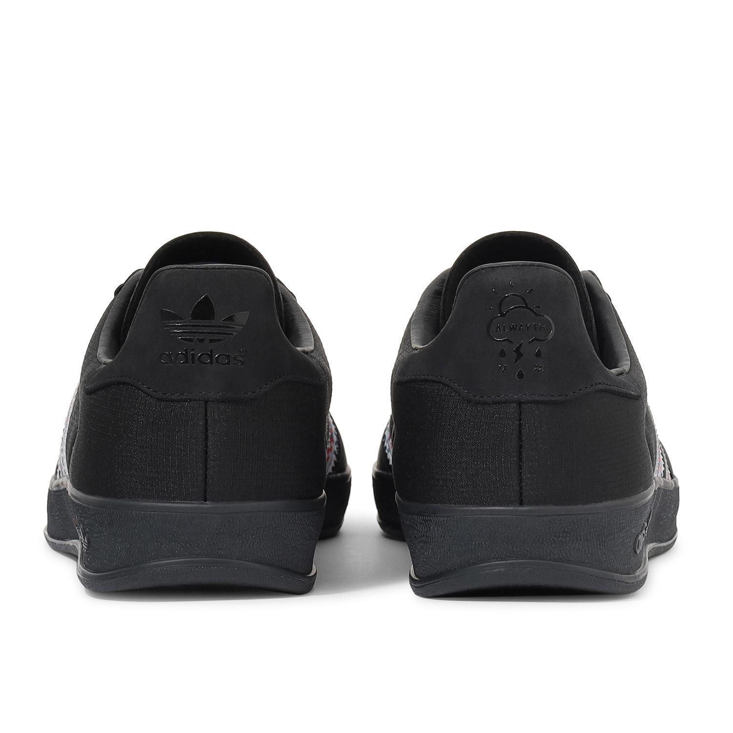 完売必須 adidas GAZELLE INDOOR ユニセックス チェック柄GOOD