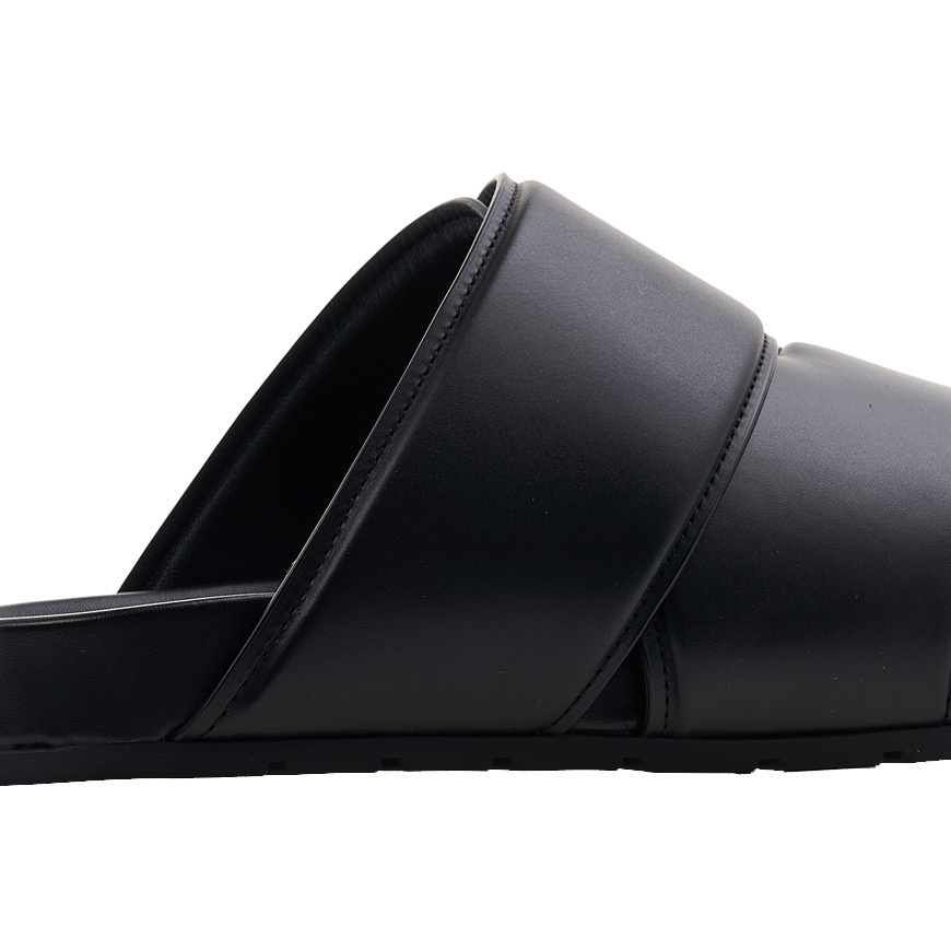 《BOTTEGA VENETA》 ブリッジ ミュール スリッパ