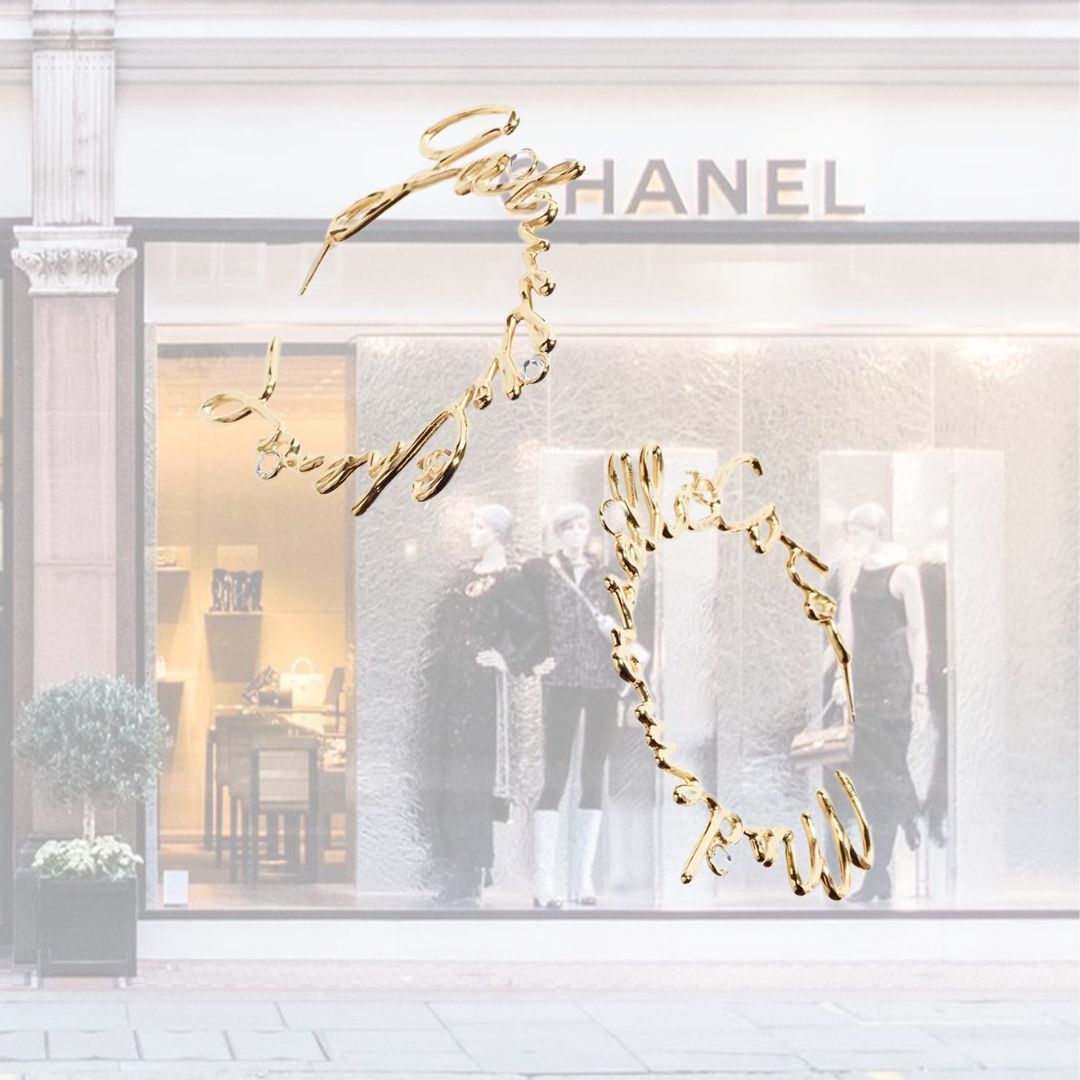 【CHANEL】フープピアス CCロゴ ゴールド 英文字 スタッド式