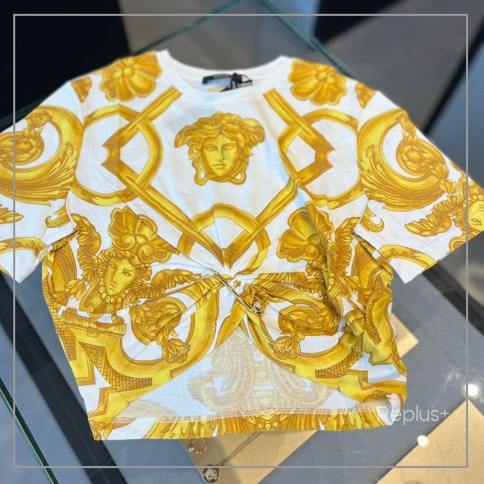 【Versace】メデューサ クロップド丈 Tシャツ ホワイト