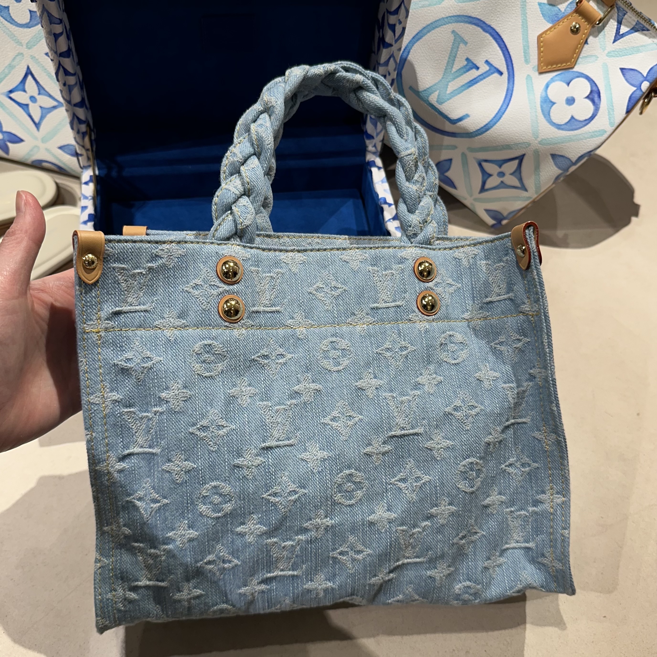 Louis Vuitton お洒落なトートバッグ【 レットゴー 】モノグラム