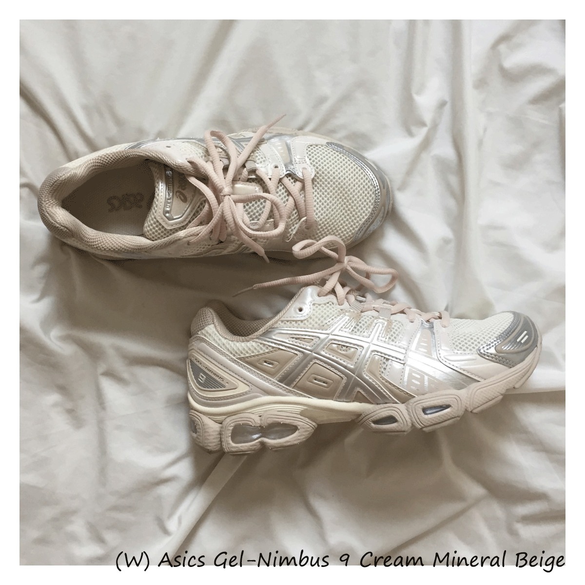 スニーカー (W) Asics Gel-Nimbus 9 Cream Mineral Beige