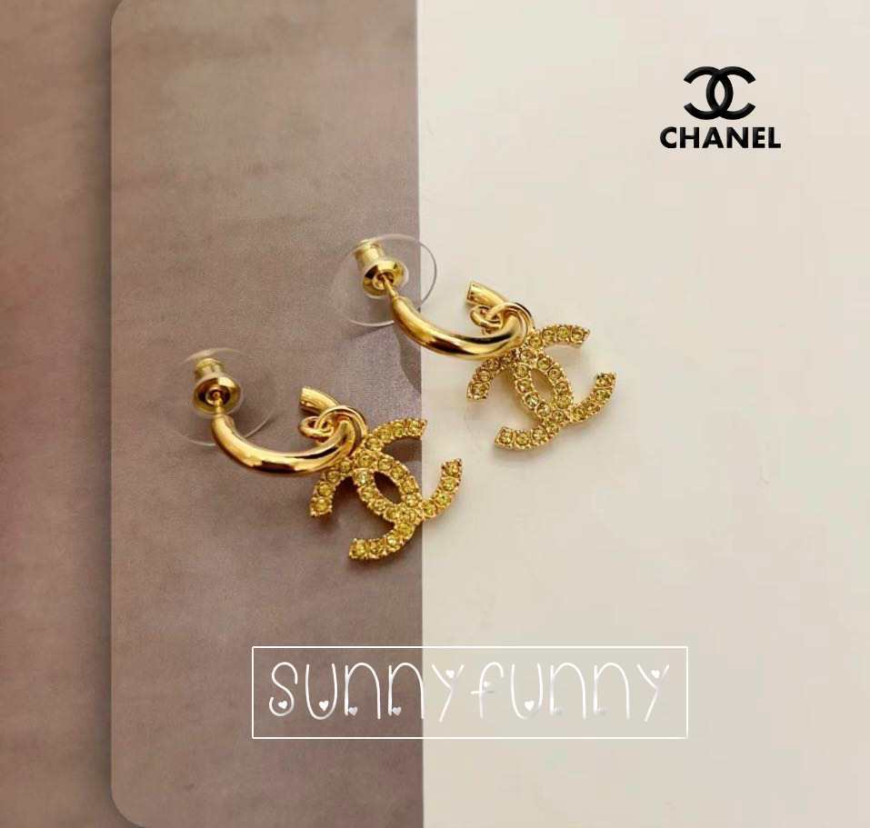 《24A★》CHANEL ピアス ロゴ CCマーク シンプル