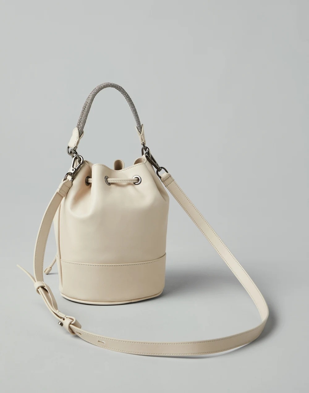 《送料無料》 BRUNELLO CUCINELLI bucket bag w Braided Handle
