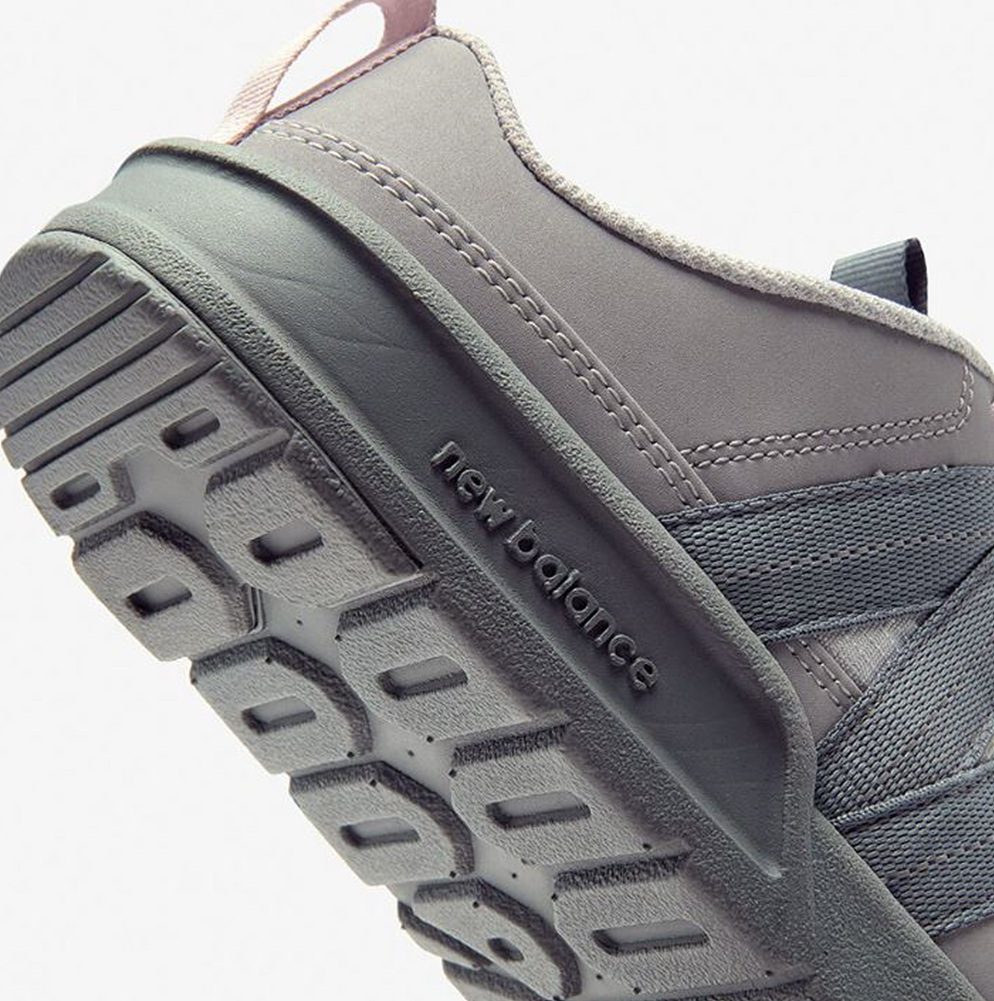 [NEW BALANCE] NBRJES401I / SD3205IB3★スニーカー NEW BALANCE] NBRJES401I / SD3205IB3☆スニーカー (New Balance