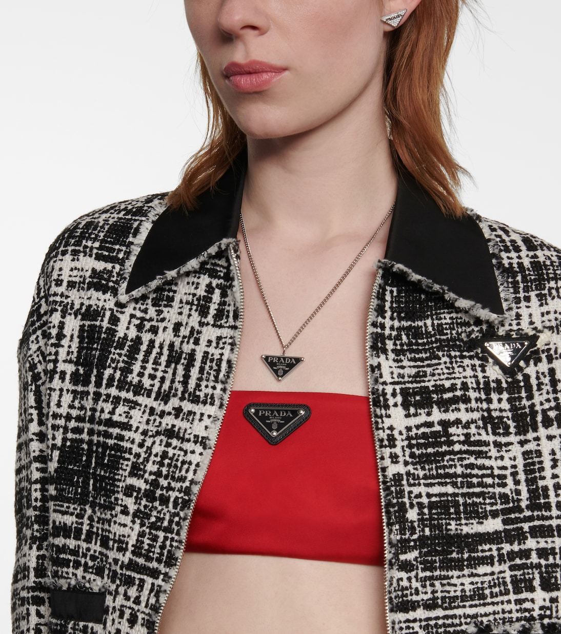 【希少】PRADA ロゴ 装飾スターリングシルバー ピアス ☆ プラダ ☆シンボル スターリングシルバー ピアス (PRADA