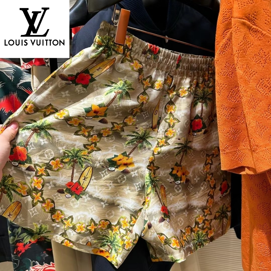 【LOUIS VUITTON】夏らしさ◎モノグラム ★シルクショートパンツ