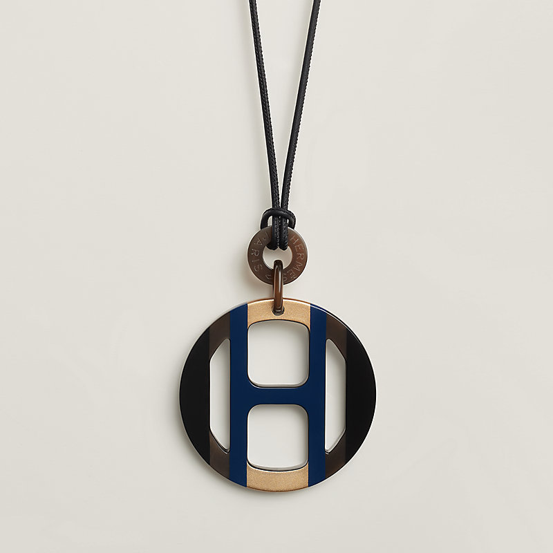 【おしゃれ♪】HERMES ペンダント 《Hエキップ》