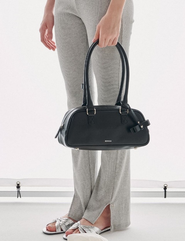 24SS●RONRON●BOWLING BAG ショルダーバッグ 韓国人気 RONRON] BOWLING バッグ☆新作・24SS☆人気☆韓国☆ (RONRON