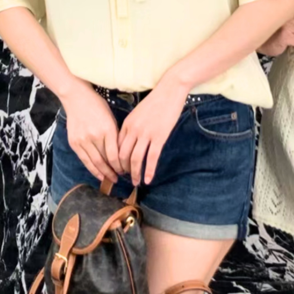 《上品で可愛い》【CELINE】ミニデニムショートパンツ
