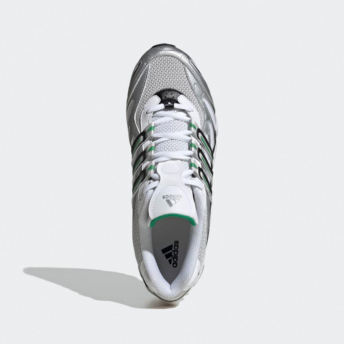 ★adidas★大人気★TEMPER RUN 2★送料・関税込み★追跡可 ☆adidas☆大人気☆TEMPER RUN 2☆送料・関税込み☆追跡可