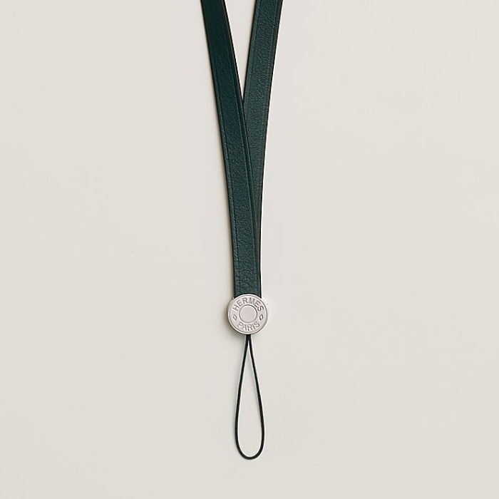 バリエーション豊富♪【HERMES】ストラップ 《イプソ》
