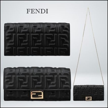 ★ FENDI ★ ロゴ付き 長財布 【多色在庫】 FENDI(フェンディ) 長財布(レディース) - 海外通販のBUYMA