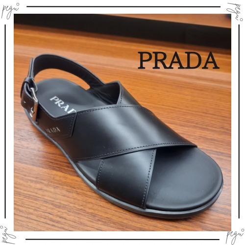 【PRADA】国内発送 レザー スリングバック サンダル クロス