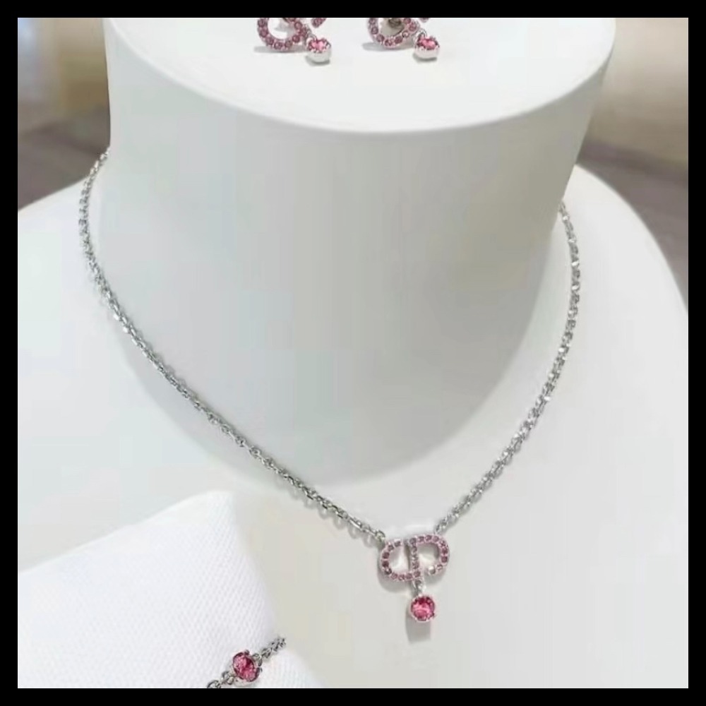 【ピンクが可愛い♪】DIOR Petit CD ネックレス