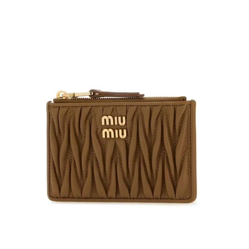 関税負担なし☆MIU MIU マテラッセレザー エンベロープ財布