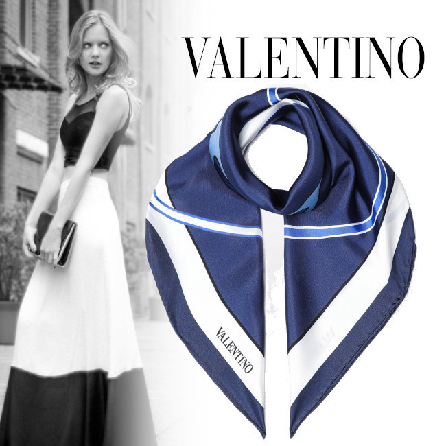 正規店買付【VALENTINO】Vロゴプリント スカーフ