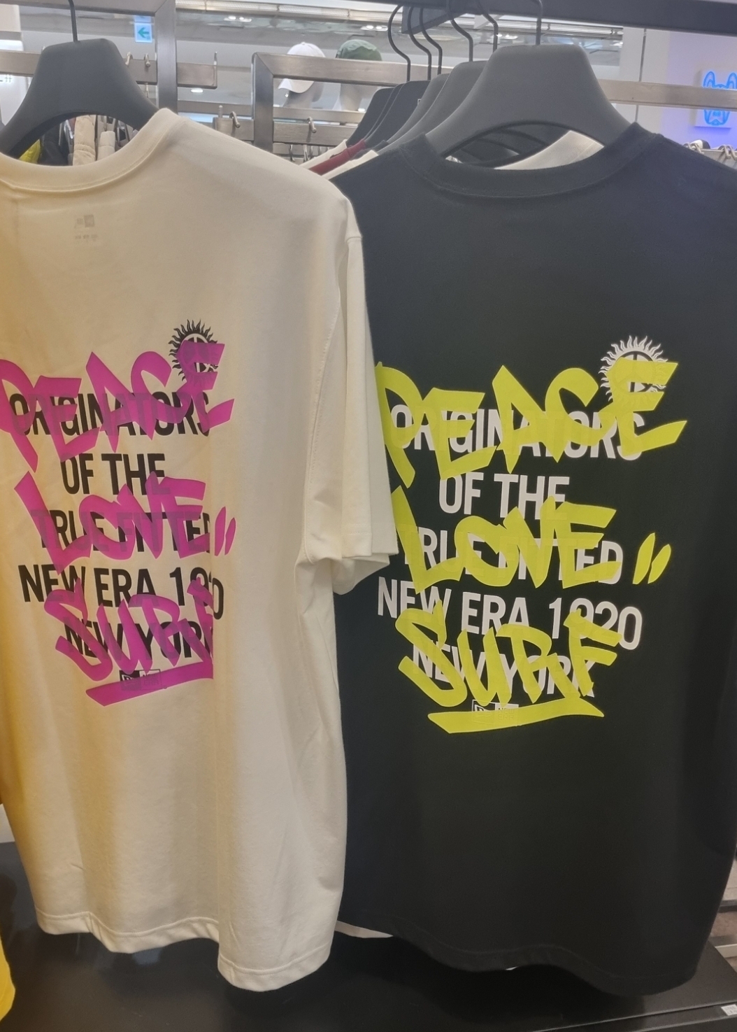 【韓国】ニューエラ■新作*ユニセックス*VINTAGE SUN T-SHIRTS Newera□SUMMER VINTAGE SUN T-shirt□送料込 (New Era/Tシャツ