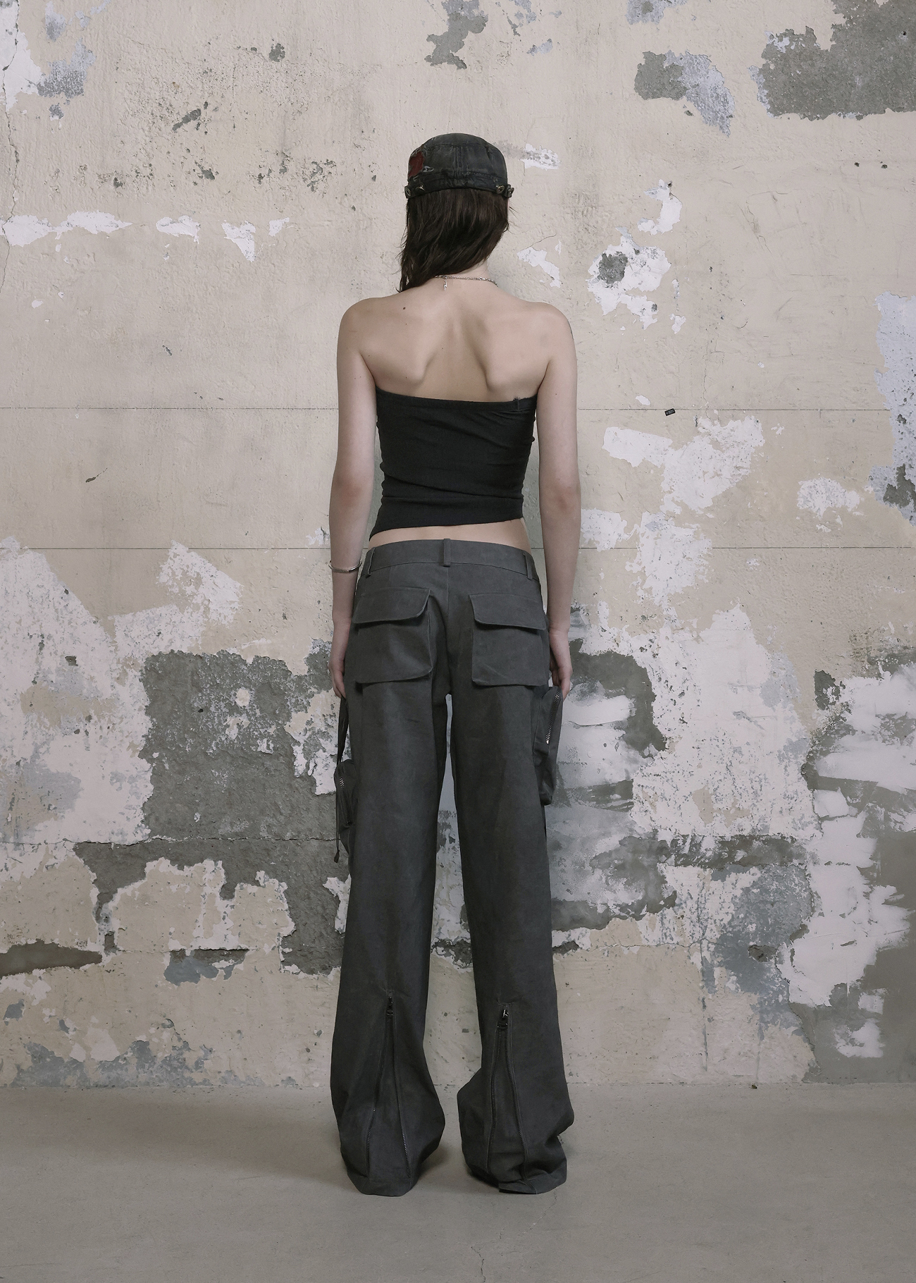 《bohemian seoul》 (UNISEX) POUCH POCKET CARGO WIDE PANTS