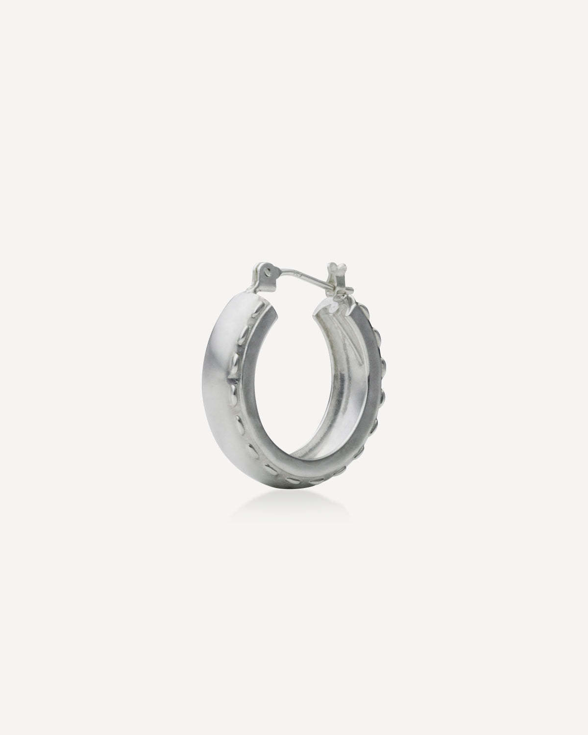 VASIC(ヴァジック)ピアス シルバー ゴールド VASIC(ヴァジック)ピアス シルバー ゴールド ユニセックス