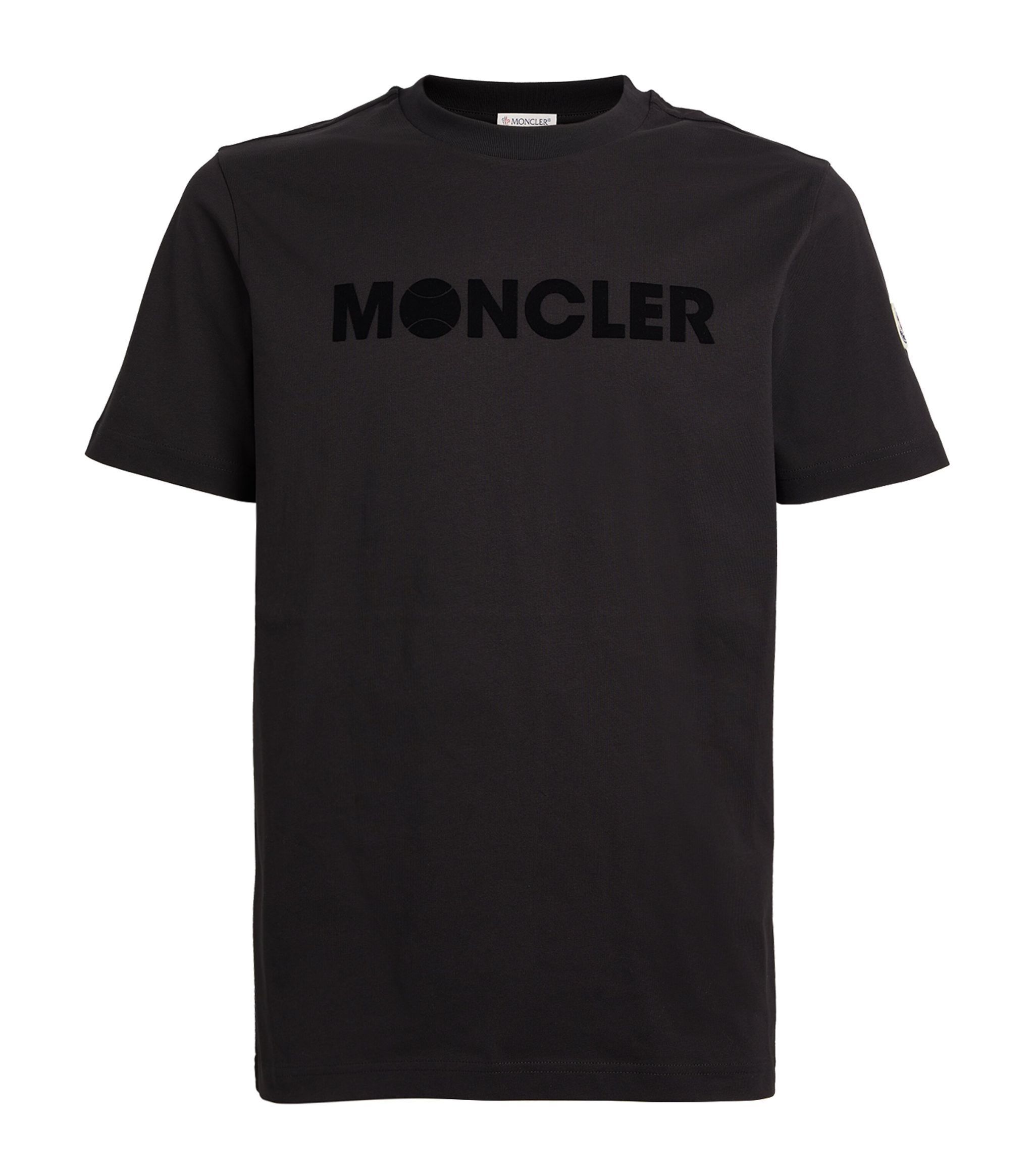 【国内発送・関税込】MONCLER フロントロゴレタリングTシャツ 国内発送・関税込】MONCLER フロントロゴレタリングTシャツ T