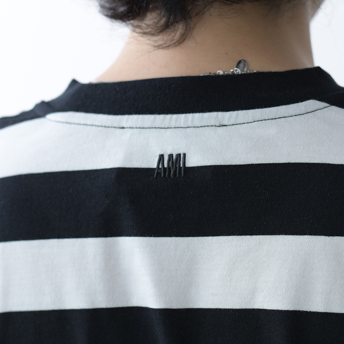 Ami Paris ★ ルーズ ストライプ Tシャツ 国内即発】AMI ALEXANDRE MATTIUSSI ルーズ ストライプTシャツ