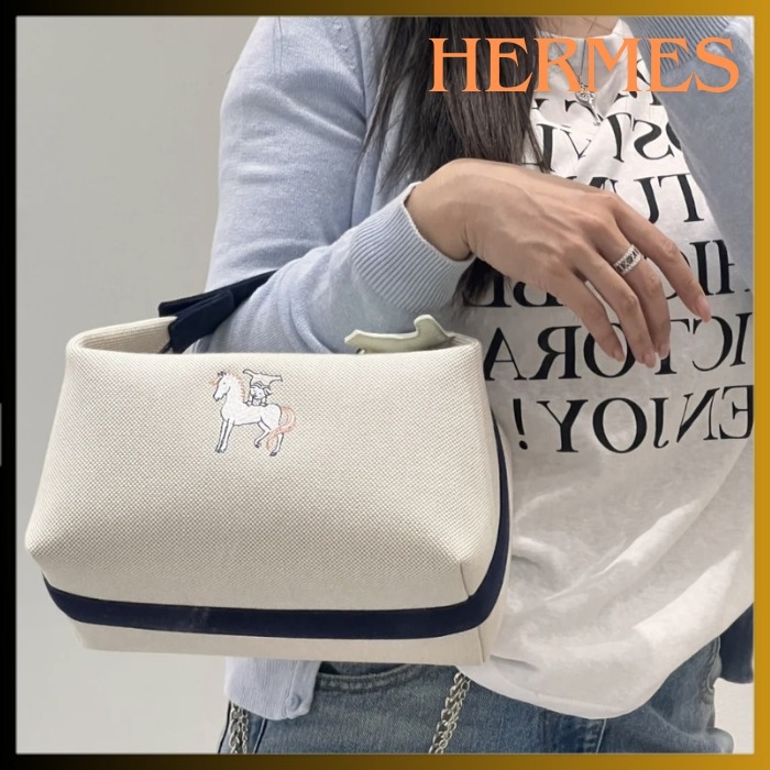 【可愛い刺繍】HERMES カブリオールケース Bride a Brac L