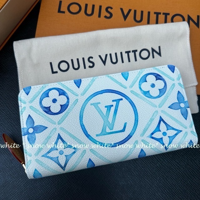 明日着 限定 LVロゴ入り♪モノグラム 小さなお財布 ZIPPY COIN org.jpg