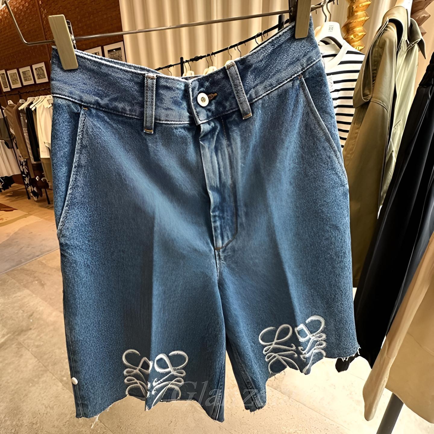 可愛くてエレガント♪【Loewe】 アナグラム アナグラム ショーツ