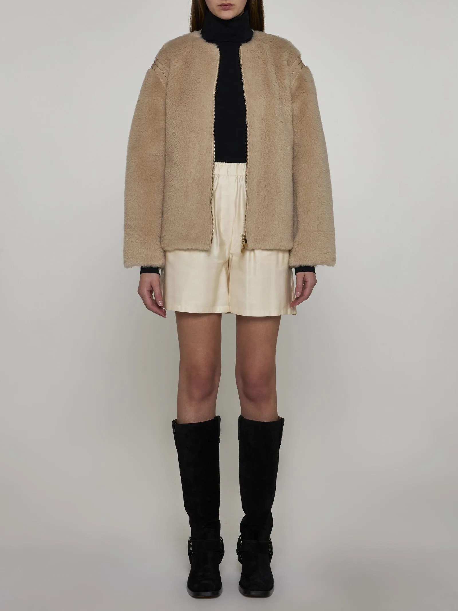 《送料無料》 MAX MARA Crew-neck jacket in Teddy fabric CLOTH