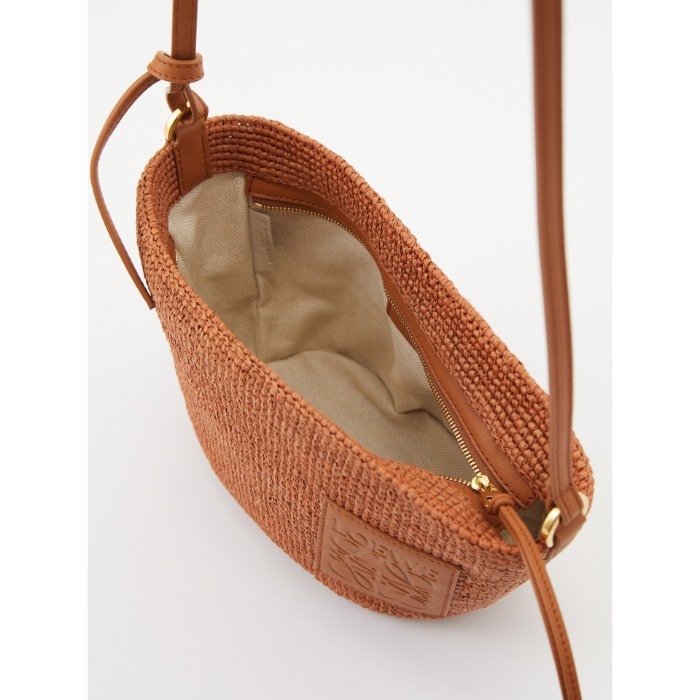 スリットポシェット バッグ（ラフィア&カーフ） ゴールド - LOEWE