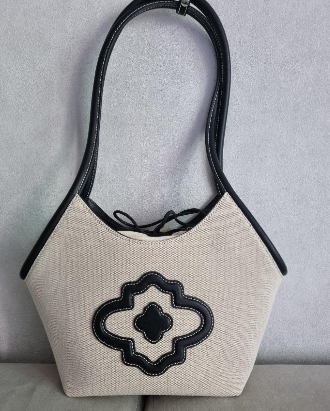 ☆orYANY☆Moroccan Rose Canvas Shoulder Bag バッグ 韓国発 ☆orYANY☆Moroccan Rose Canvas Shoulder Bag バッグ 韓国発
