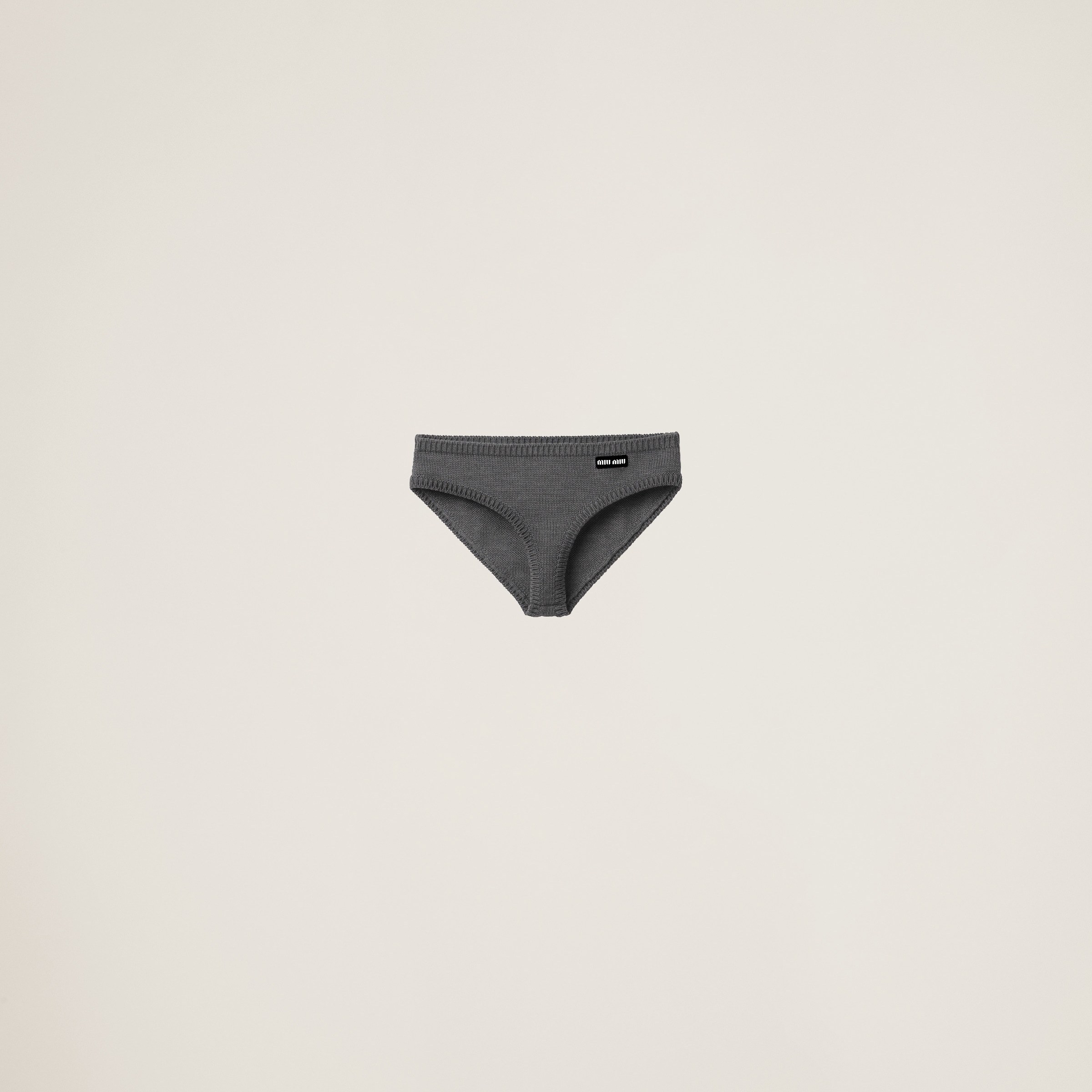 《送料無料》 MIU MIU Cashmere panties