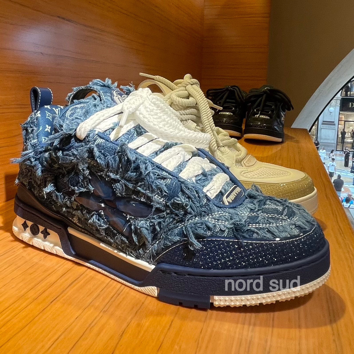 Louis Vuitton【新作】遊び心ある スニーカー デニム モノグラム