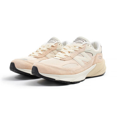 人気！NEW BALANCEピンク＆ベージュMade in USA 990v6スニーカー ピンク系 New Balance 990v6(ニューバランス) - 海外通販のBUYMA