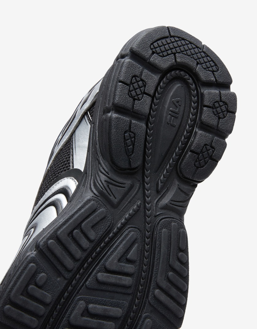 ★人気★【FILA】★FILA INTERUN BLACK SILVE.R★スニーカー★ ☆人気☆【FILA】☆FILA INTERUN BLACK SILVE.R☆スニーカー☆