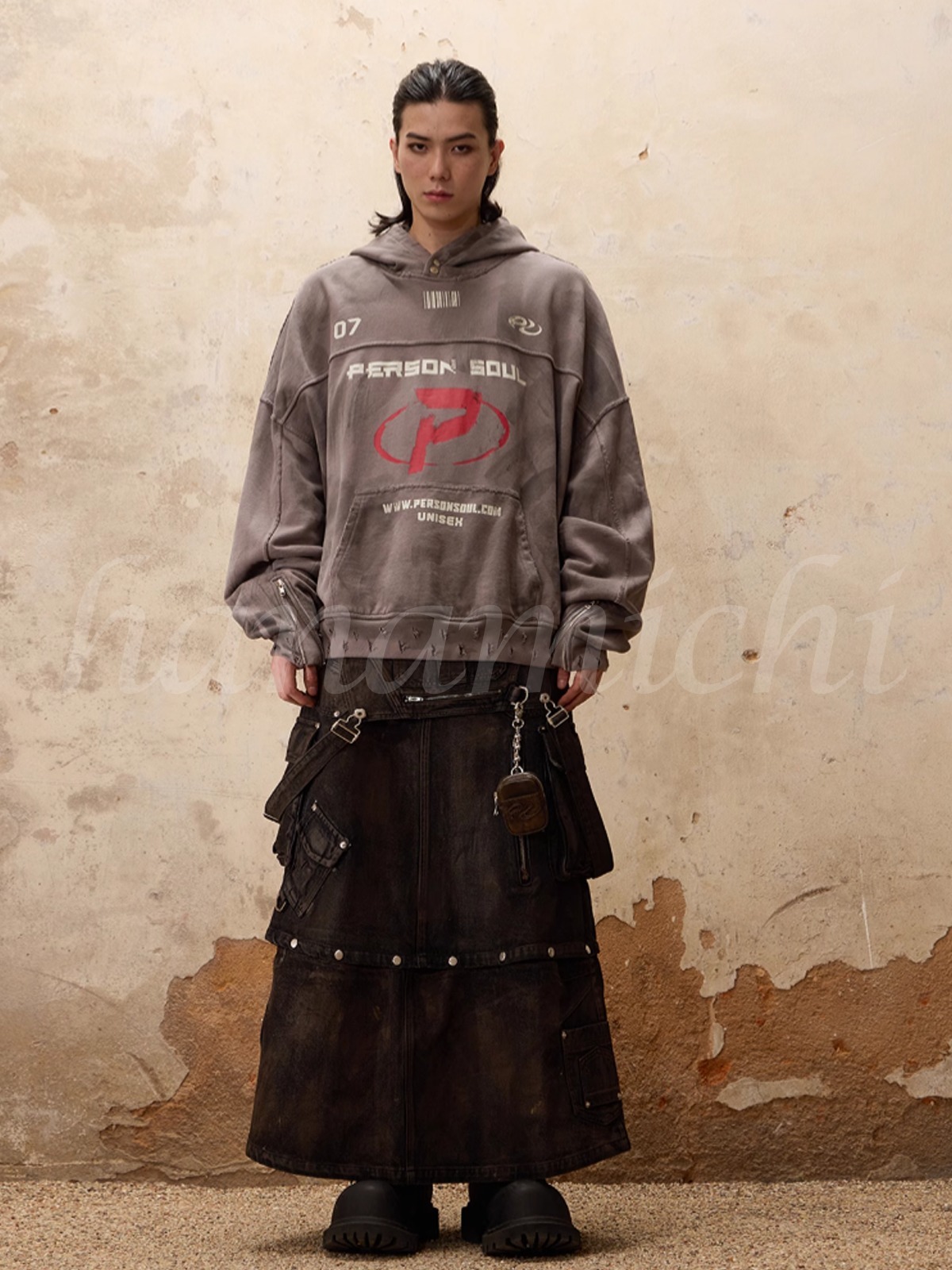 PERSONSOUL*日本未入荷 ダメージ/ダーティー フーディ/パーカー PERSONSOUL*日本未入荷 シンボルステンカラー/ダーティ パーカー