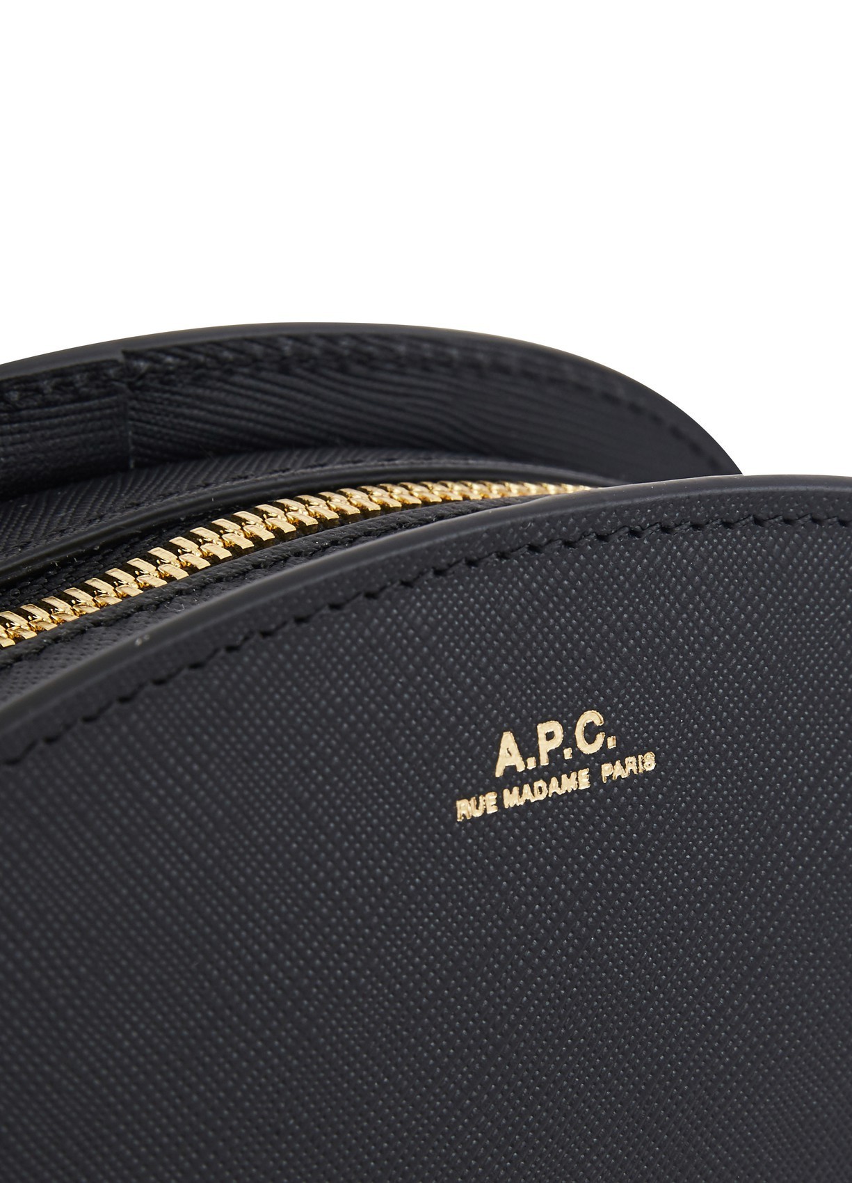 関税負担なし☆A.P.C. バッグ ショルダーバッグ HALF MOON MINI