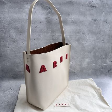 ホワイト（白）系 MARNI(マルニ) トートバッグ(レディース) 4