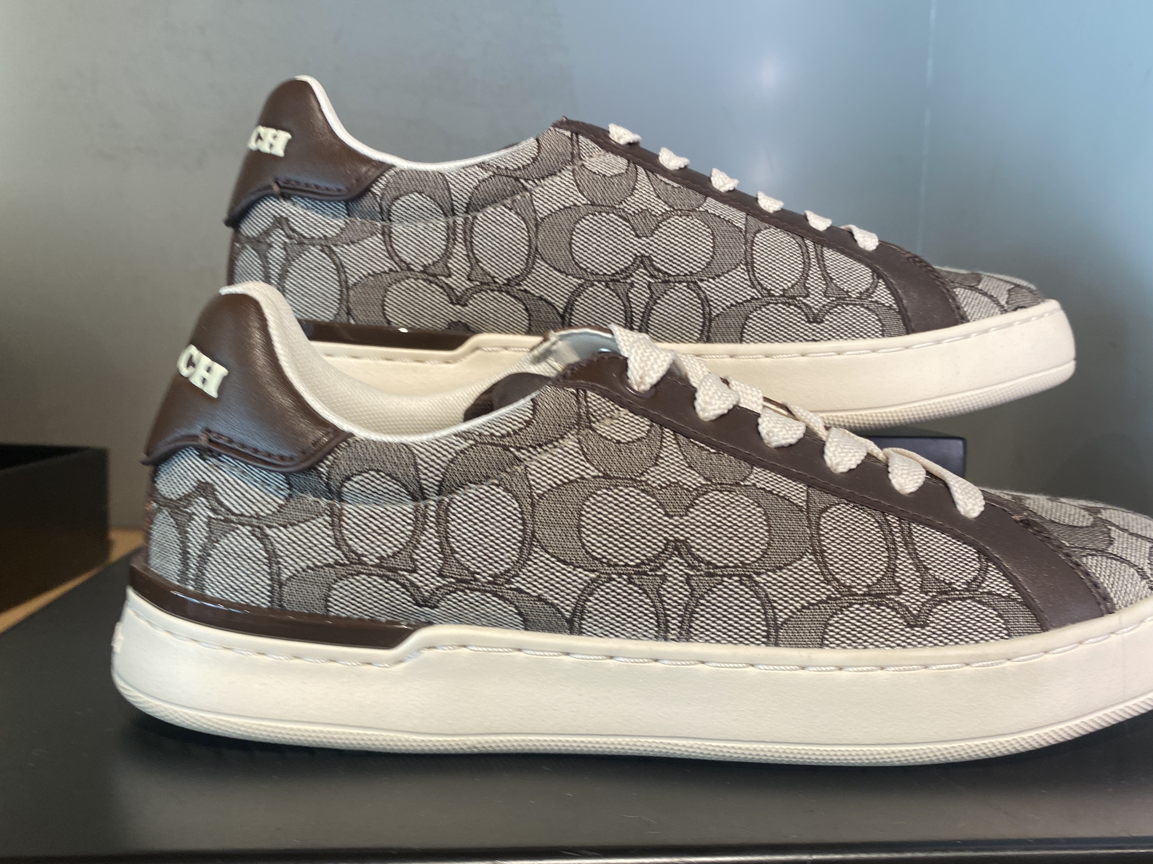 Coach メンズ＊モノグラム柄 CLIP ロートップ スニーカー CT349