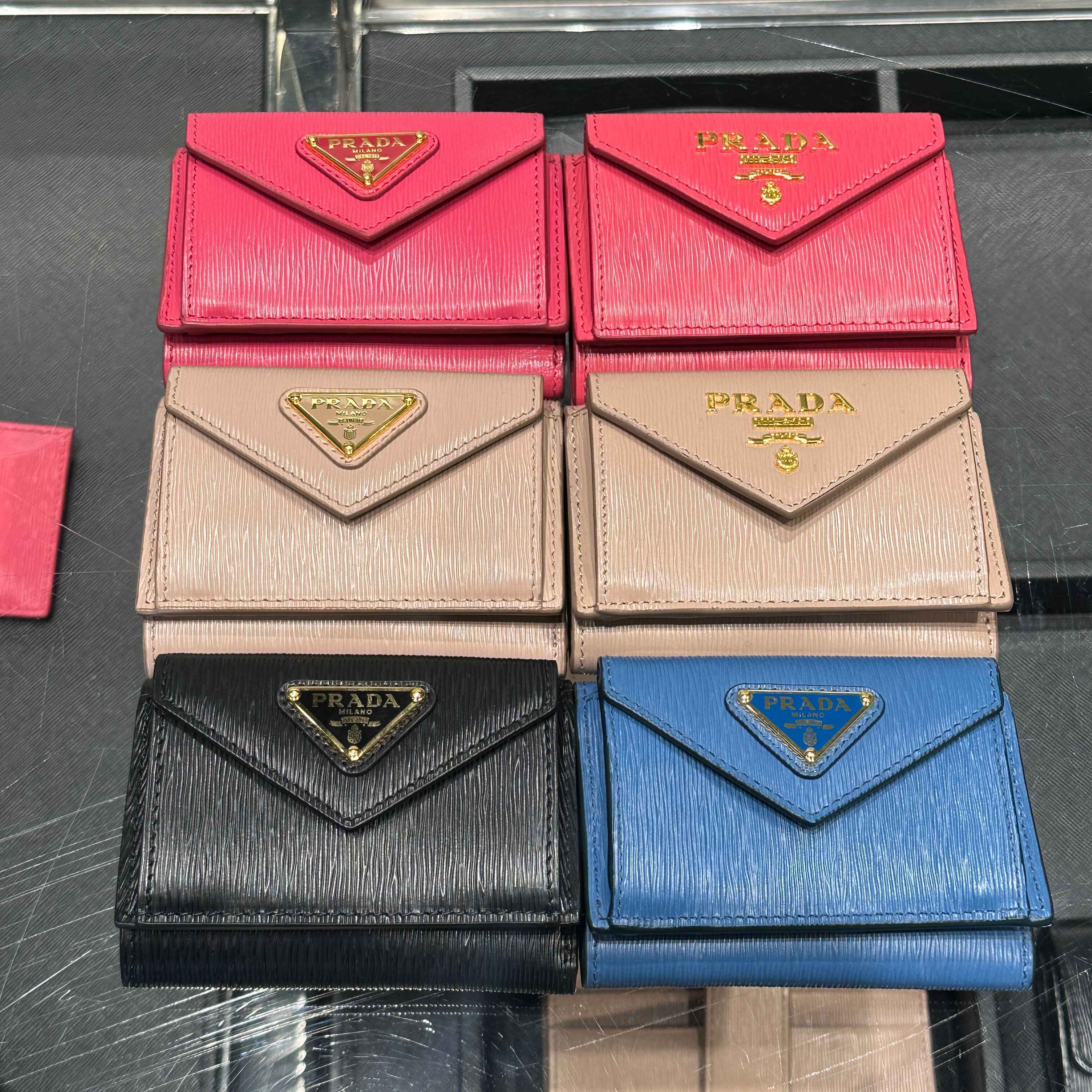 【VIPセール】PRADA プラダ レディース ウォレット 1MH021