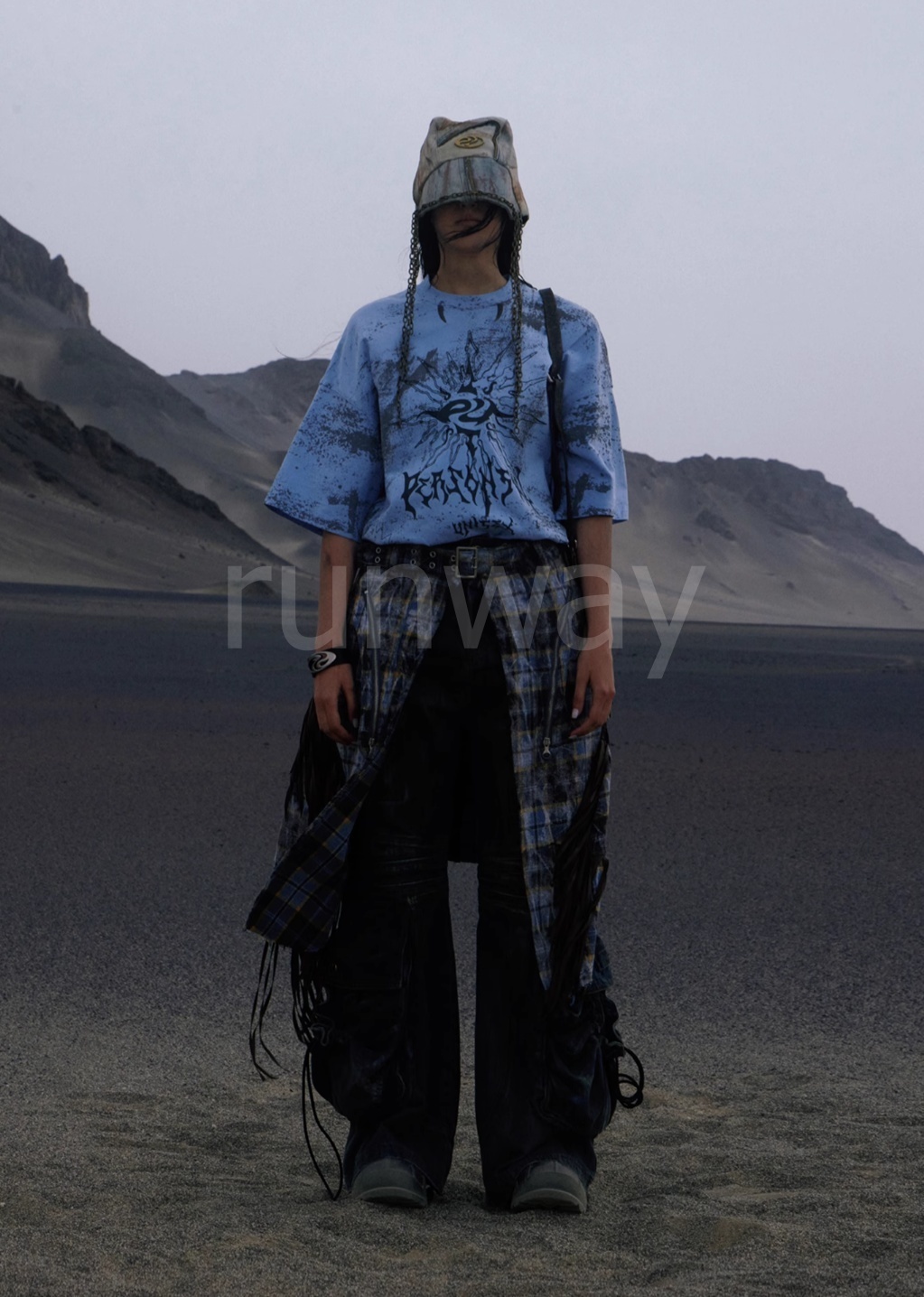 PERSONSOUL*日本未入荷 サン/トーテム刺繍/ステンドルーズ T PERSONSOUL*日本未入荷 サン/トーテム刺繍/ステンドルーズ T
