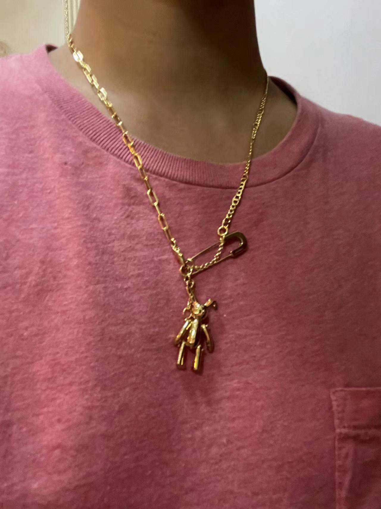 AMBUSH BUNNY CHARM EARRING 925 現品在庫アンブッシュ バニー AMBUSH BUNNY CHARM EARRING 925 現品在庫アンブッシュ バニー