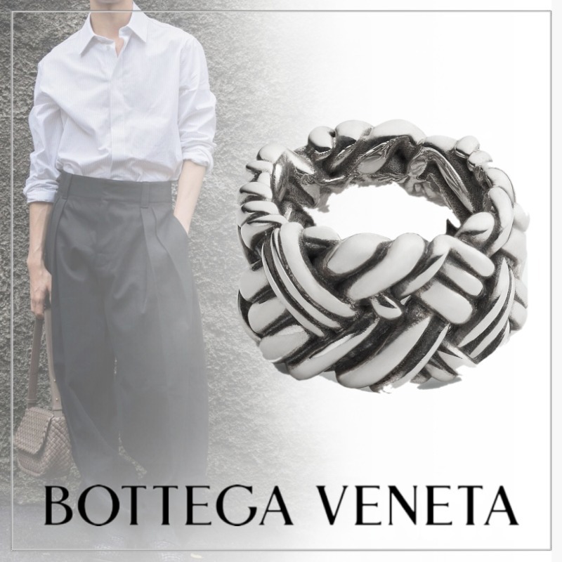 おしゃれ度UP BOTTEGA VENETA◆シルバーイントレッチオ リング