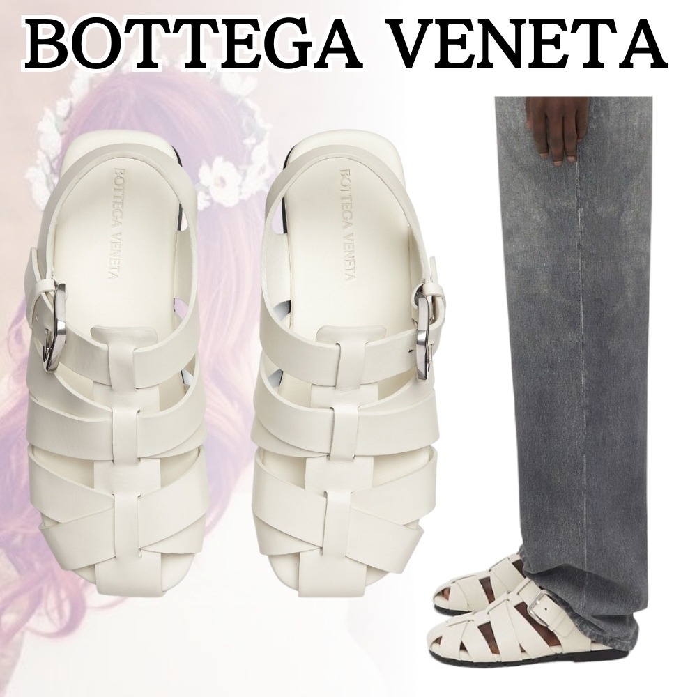 BOTTEGA VENETA*豪華さと快適さ*レザーフィッシャーマンサンダル