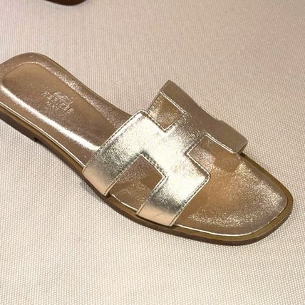 新品 エルメス HERMES オラン サンダル 37 ゴールド