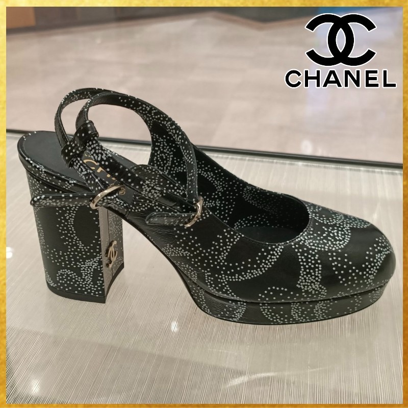 【エレガントな足元】CHANEL スリングバック シューズ