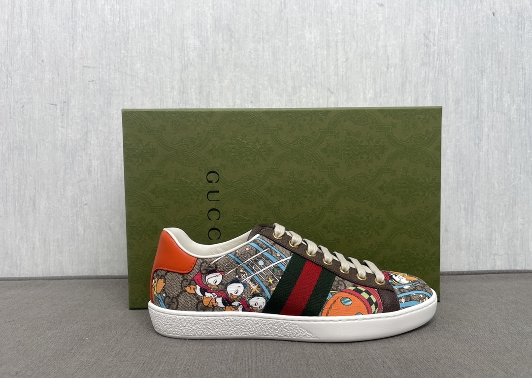★送料込★GUCCIxディズニー スニーカー レディス